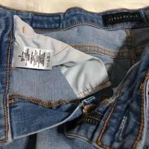 Aeropostale Shorts - Aeropostale Medium Wash Midi Distressed Shorts Aeropostale Shorts - Aeropostale Medium Wash Midi Distressed Shorts